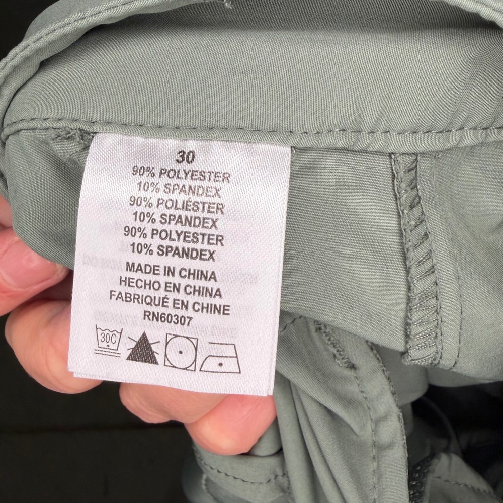 Unionbay UB Tech Shorts Mens 30 Green Excellent Classic Fit Stretch RN60307 - Picture 7 of 7